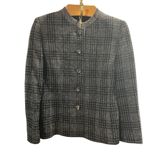 Akris Jackets & Blazers - A-K-R-I-S ~ Women’s Tweed Wool Button Down Checkered Blazer with Pockets